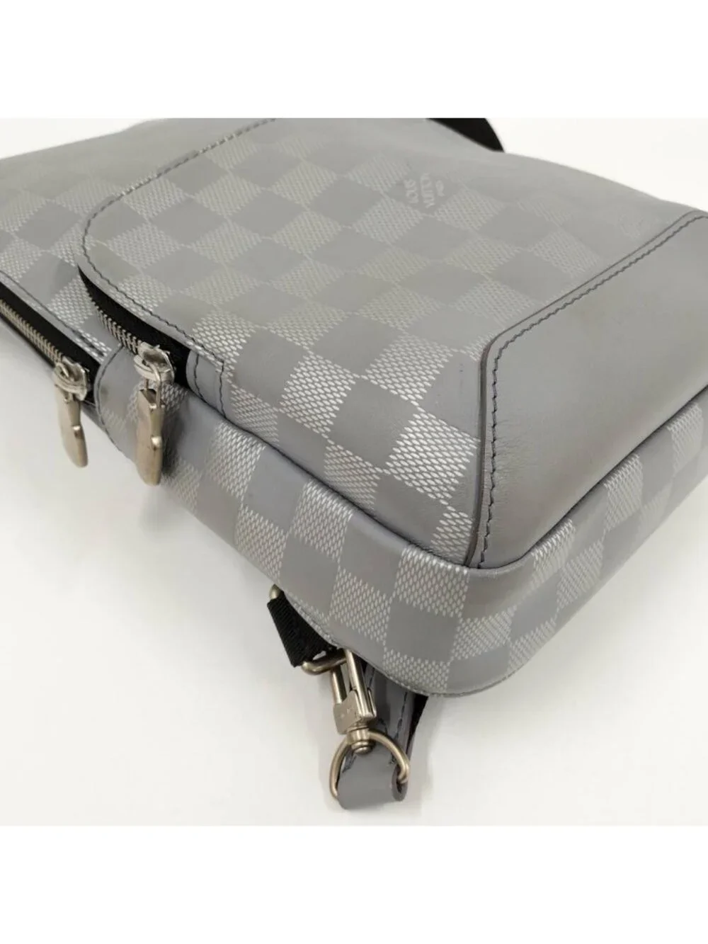Louis Vuitton this authentic